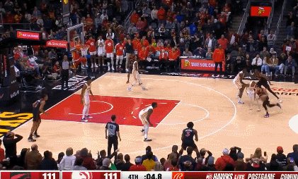 开云体育官网-老鹰菜鸟空接绝杀老爸 关键球对决猛龙被上课